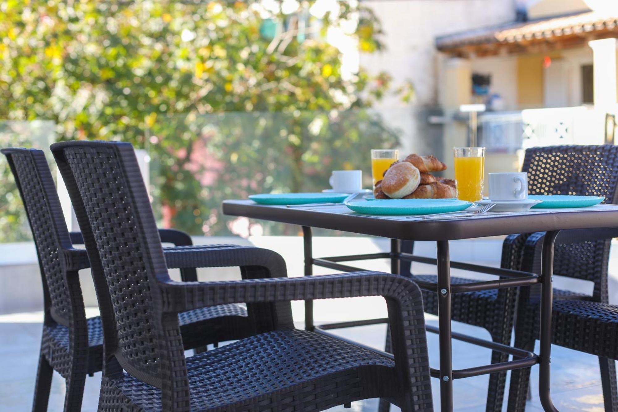 Corfu Gold Luxury Suites Benitses  Exterior foto